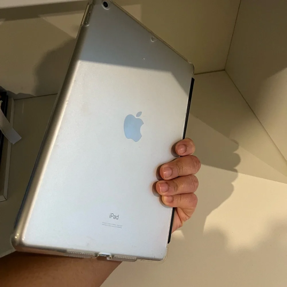 ipad (7th generation)